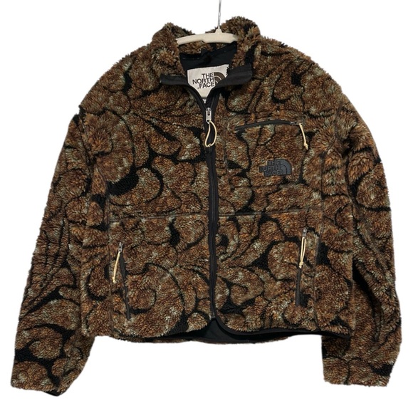 The North Face Jackets & Blazers - The North Face Multicolor Fleece Jacket size S